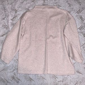 Cream Top 3/4 Sleeve size extra small/ small